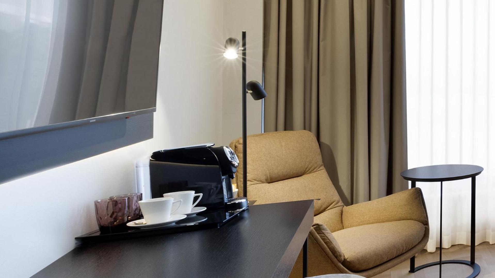 Nordic Hotel Forum Talin Exterior foto